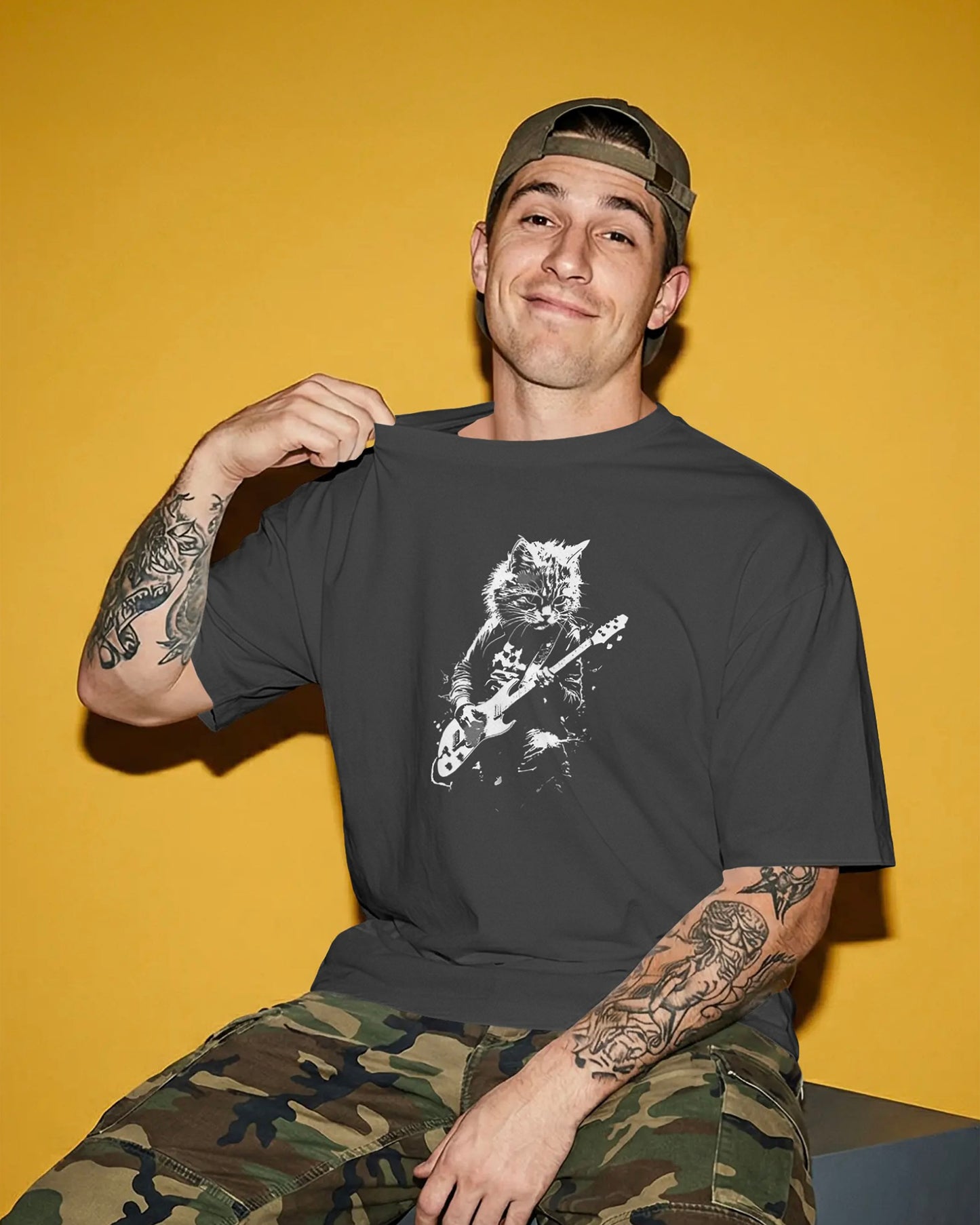 CATSTAR OVERSIZED TEE